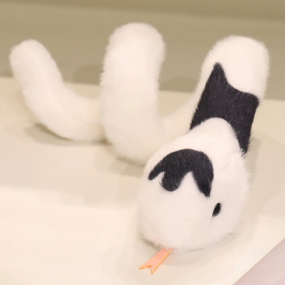 Luno the Dreamy Snake KAEMEX