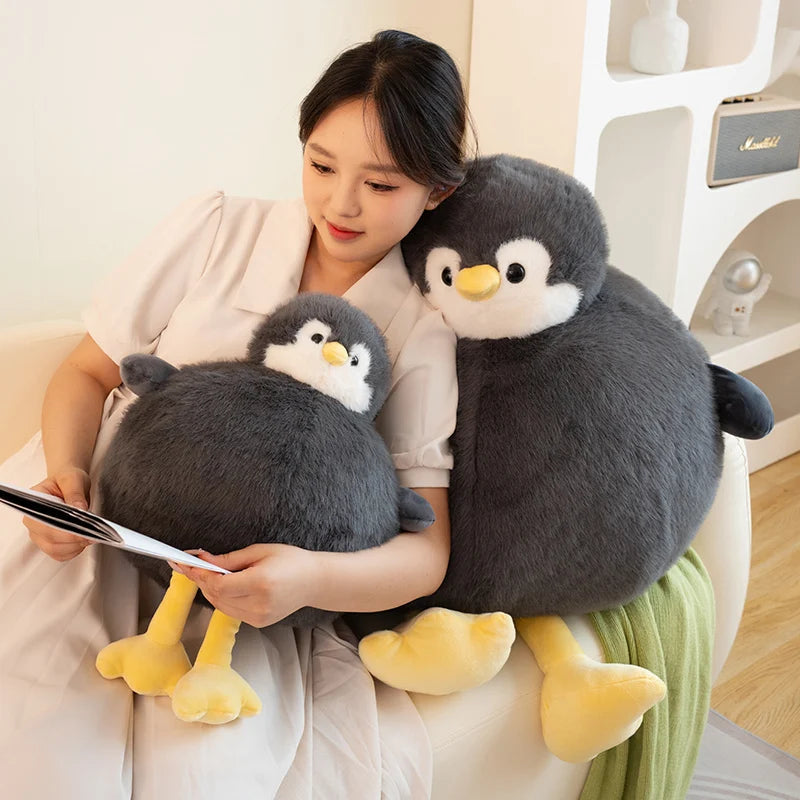 Moki the Snuggly Penguin KAEMEX