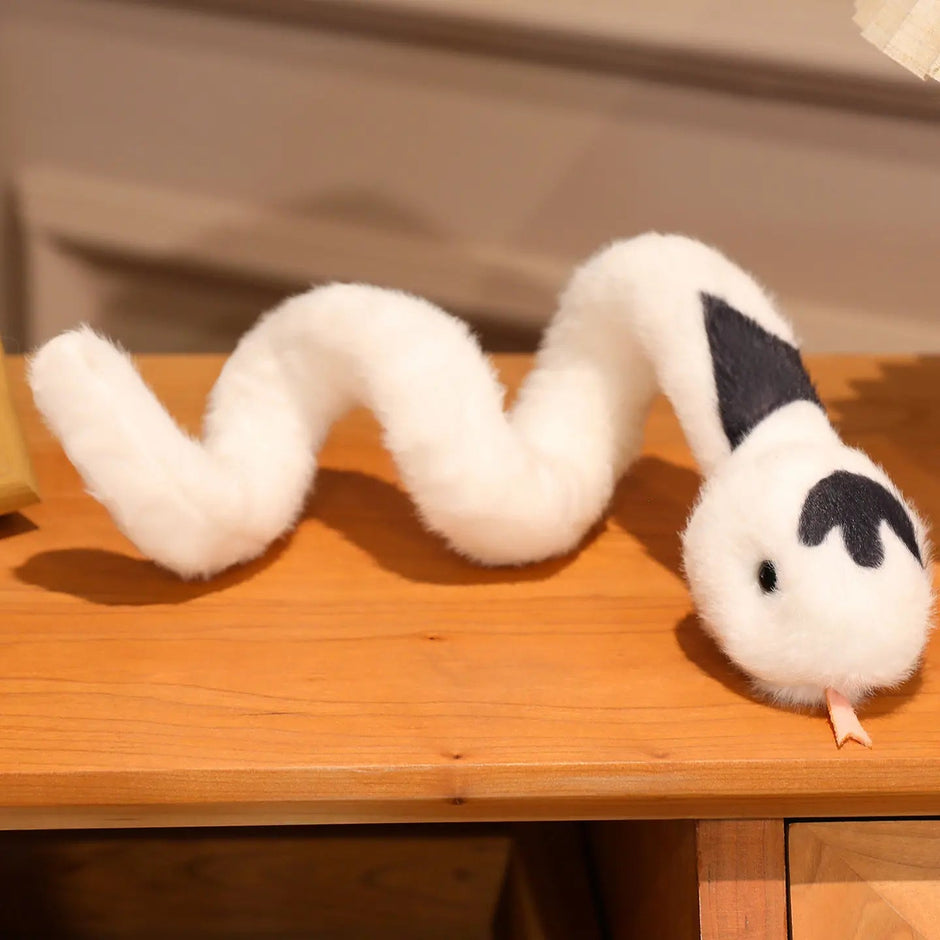 Luno the Dreamy Snake KAEMEX